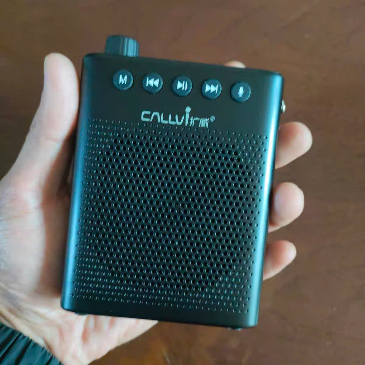 micro cài áo cho giáo viên callvi q1